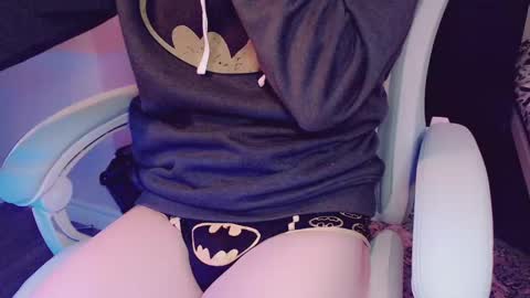 Snapshot of boycurious95 chatting on December 2024 02:09:02 AM Atari online show from December 2024 02:09:02 AM