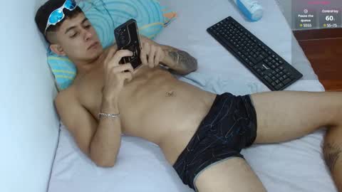 Snapshot of boyg_hots chatting on February 2025 10:45:01 PM boyg_hots online show from February 2025 10:45:01 PM