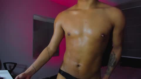 miguel  online show from January 2025 10:24:01 PM