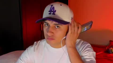 Snapshot of boylatin_777 chatting on April 2026 10:33:01 PM miguel online show from April 2026 10:33:01 PM