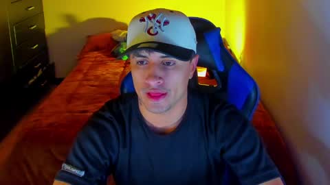 Snapshot of boylatin_777 chatting on April 2026 12:06:01 AM miguel online show from April 2026 12:06:01 AM
