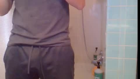 BoyNextDoor online show from October 2025 05:47:01 PM