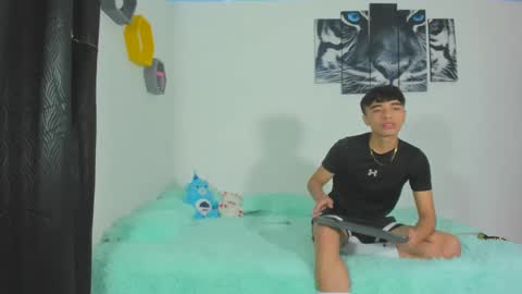 boys4hot_777 online show from March 2025 03:37:01 PM