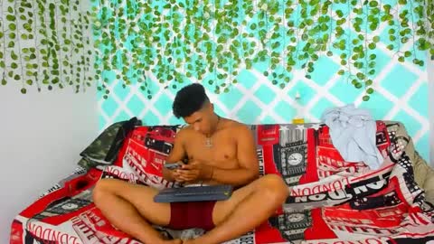 boys4hot_777 online show from March 2025 01:47:01 AM