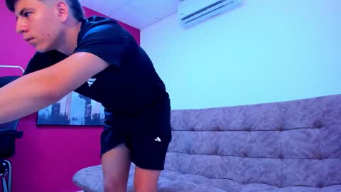 Manuel Brayan  Steven online show from March 2026 04:36:01 PM