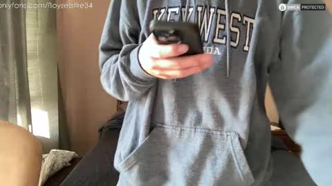 boysetsfire34 online show from November 2025 05:02:01 PM