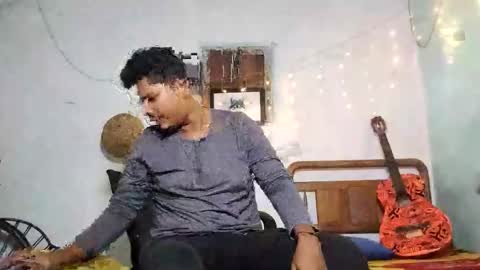 Snapshot of boysex1124 chatting on February 2025 07:25:02 PM andrew online show from February 2025 07:25:02 PM