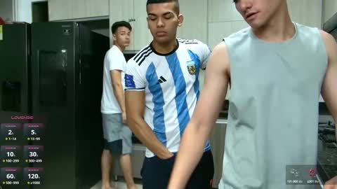 Snapshot of boysgang_sex chatting on February 2025 11:46:02 AM Angelo Mark Fernando Taylor online show from February 2025 11:46:02 AM