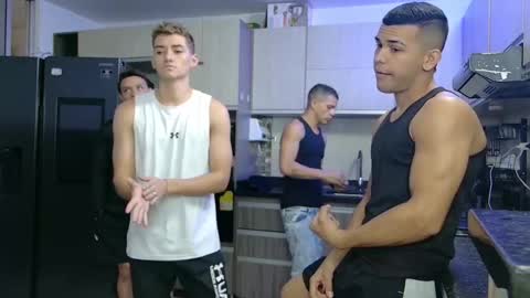 Snapshot of boysgang_sex chatting on November 2025 11:31:02 AM Angelo Mark Fernando Taylor online show from November 2025 11:31:02 AM