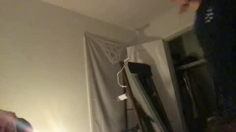 boywithbug online show from January 2025 05:55:01 AM