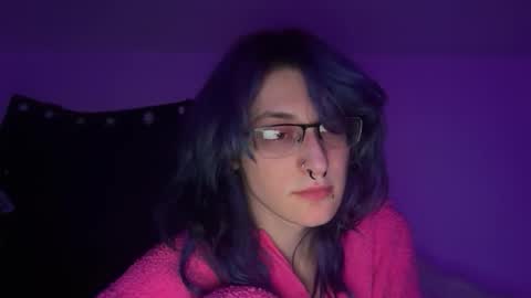 boywithbug online show from February 2026 05:16:02 AM