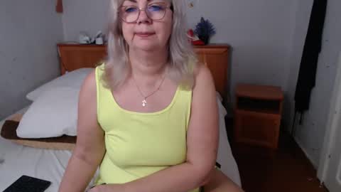 Snapshot of bozhenanude chatting on March 2026 05:33:02 AM BozhenaNude online show from March 2026 05:33:02 AM