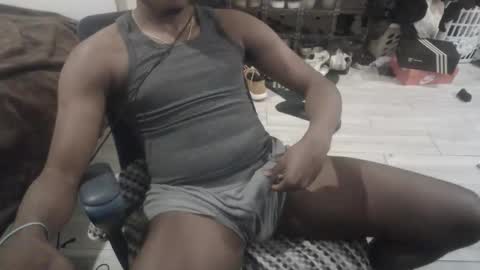 bquen400 online show from November 2025 04:58:02 AM