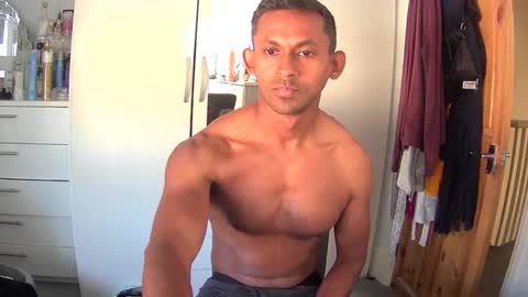 Snapshot of br0wn_prince24 chatting on July 2026 08:38:02 AM br0wn_prince24 online show from July 2026 08:38:02 AM