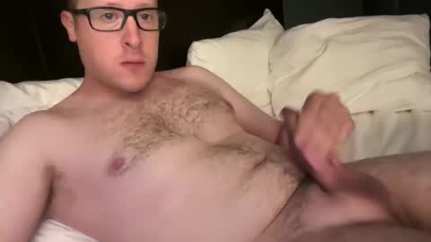 Snapshot of br4d482 chatting on September 2025 11:10:02 AM Brad online show from September 2025 11:10:02 AM