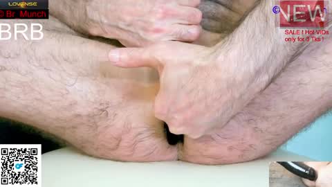 Snapshot of br_munch chatting on April 2026 04:45:01 AM Baron online show from April 2026 04:45:01 AM