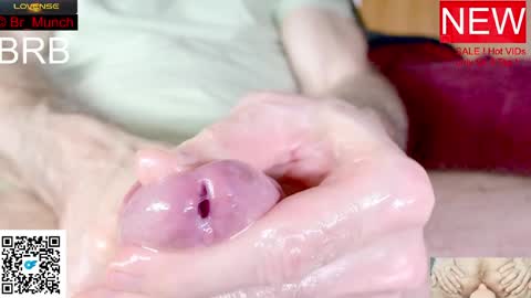 Snapshot of br_munch chatting on April 2026 05:01:02 AM Baron online show from April 2026 05:01:02 AM