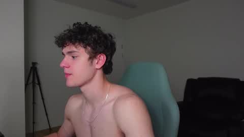 Snapshot of brad_holloway chatting on March 2026 05:02:01 PM BRAD HOLLOWAY online show from March 2026 05:02:01 PM