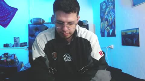 brad hot boy online show from September 2025 02:26:01 AM