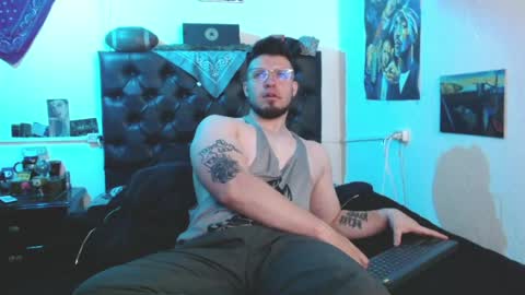 Snapshot of brad_hot_boy chatting on April 2026 04:34:01 PM brad hot boy online show from April 2026 04:34:01 PM
