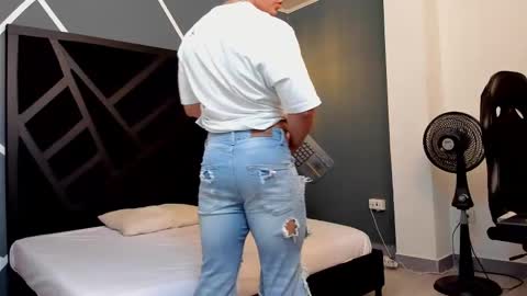 brad summer online show from February 2025 05:31:01 PM