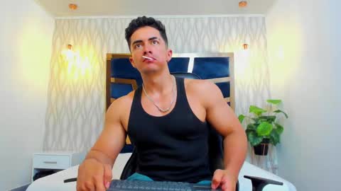 brad summer online show from February 2025 05:17:02 PM