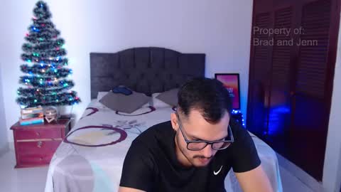 Your favorite couple and the best butt on Chatur online show from December 2024 04:03:02 PM