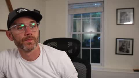 BradBronton online show from September 2025 10:44:01 PM