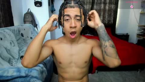 Snapshot of bradley_strong_ chatting on April 2026 09:34:02 PM Bradley Strong online show from April 2026 09:34:02 PM