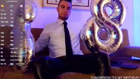 Snapshot of bradleycolton chatting on February 2025 12:49:01 AM Bradley Colton Independ Model online show from February 2025 12:49:01 AM