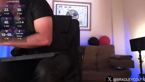 Bradley Colton Independ Model online show from February 2026 03:19:02 PM