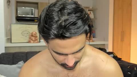 Snapshot of bradleymartin7 chatting on November 2025 10:21:02 PM bradleymartin7 online show from November 2025 10:21:02 PM