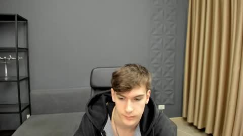 Snapshot of bradyflint chatting on May 2026 04:08:02 AM BradyFlint online show from May 2026 04:08:02 AM