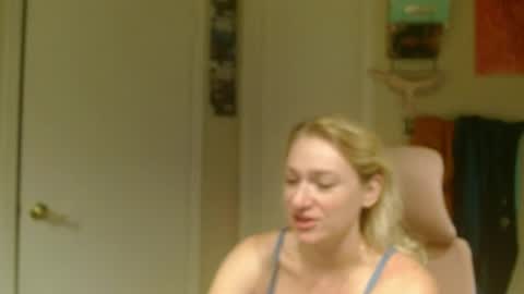Snapshot of braindeadbetty chatting on June 2026 12:09:02 PM i am a naughty jedi knight online show from June 2026 12:09:02 PM