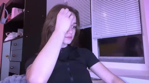 Snapshot of bralkissy chatting on March 2026 05:53:01 PM Kate online show from March 2026 05:53:01 PM