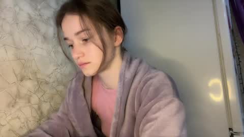 Snapshot of bralkissy chatting on March 2026 06:47:02 PM Kate online show from March 2026 06:47:02 PM