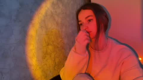 Snapshot of bralkissy chatting on April 2026 05:21:01 PM Kate online show from April 2026 05:21:01 PM