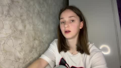 Snapshot of bralkissy chatting on April 2026 04:55:01 PM Kate online show from April 2026 04:55:01 PM