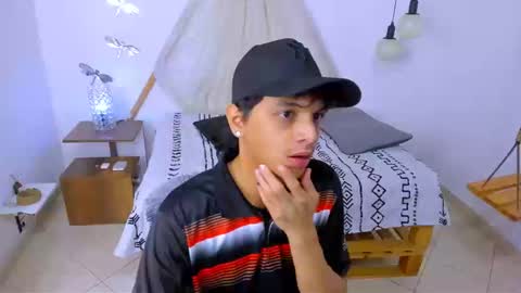 Snapshot of brand_hades chatting on September 2025 04:34:02 AM B R A N D online show from September 2025 04:34:02 AM