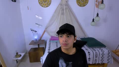 Snapshot of brand_hades chatting on September 2025 02:29:02 PM B R A N D online show from September 2025 02:29:02 PM