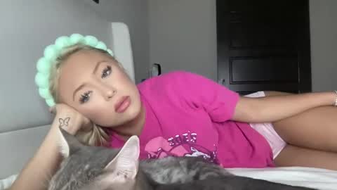Skyyybanks online show from May 2026 04:20:02 AM
