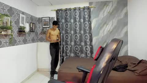 brandom_brook online show from June 2026 04:28:01 AM