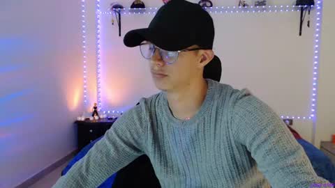 Snapshot of brandon_starkk chatting on July 2026 08:24:02 PM brandon_starkk online show from July 2026 08:24:02 PM