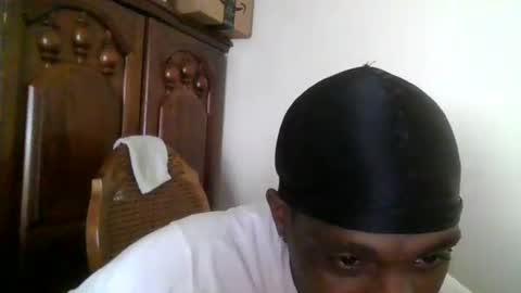 Snapshot of brandonbanks3boyz chatting on March 2026 01:06:01 PM brandonbanks3boyz online show from March 2026 01:06:01 PM