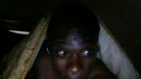 Snapshot of brandonbanks3boyz chatting on April 2026 09:28:01 PM brandonbanks3boyz online show from April 2026 09:28:01 PM