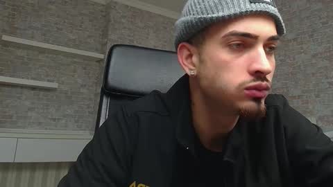 BrandonTateX online show from February 2025 12:16:01 PM