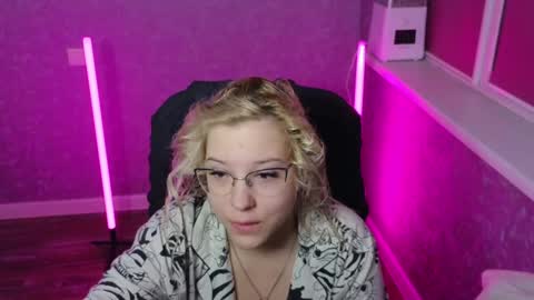 Snapshot of brandy__stars chatting on January 2025 02:06:02 AM Belle online show from January 2025 02:06:02 AM