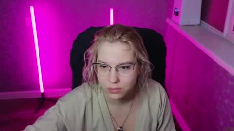 Snapshot of brandy__stars chatting on January 2025 01:54:01 AM Belle online show from January 2025 01:54:01 AM