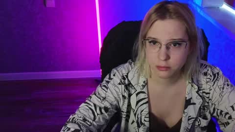 Snapshot of brandy__stars chatting on February 2025 05:58:01 AM Belle online show from February 2025 05:58:01 AM