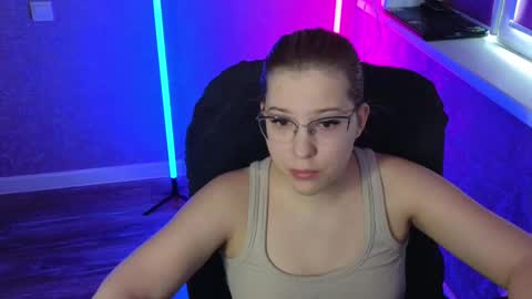 Snapshot of brandy__stars chatting on February 2025 05:11:02 AM Belle online show from February 2025 05:11:02 AM